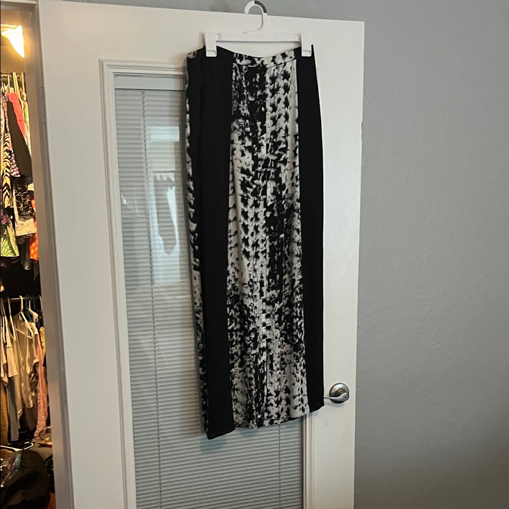BCBGMaxAzria Black and White Midi Skirt